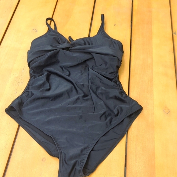 Elegant Black One-Piece Swimsuit - Picture 1 of 7